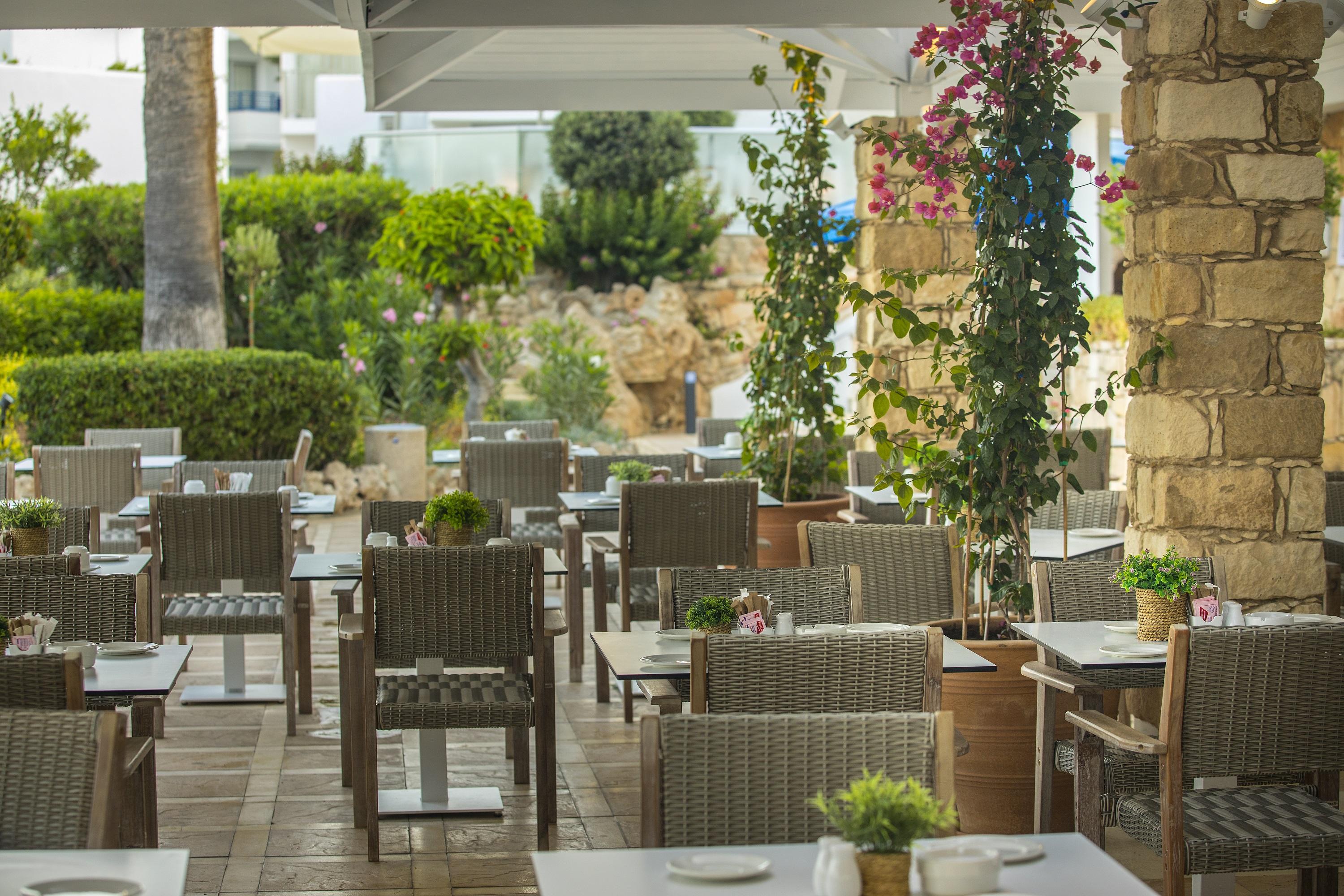 Leonardo Plaza Cypria Maris Beach Hotel & Spa (Adults Only) Geroskipou Exterior photo