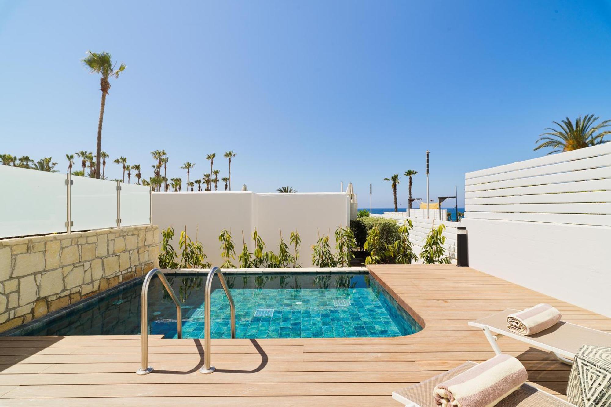 Leonardo Plaza Cypria Maris Beach Hotel & Spa (Adults Only) Geroskipou Room photo