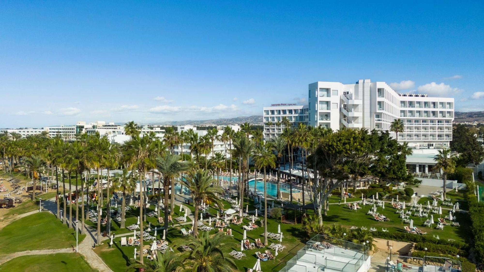 Leonardo Plaza Cypria Maris Beach Hotel & Spa (Adults Only) Geroskipou Exterior photo